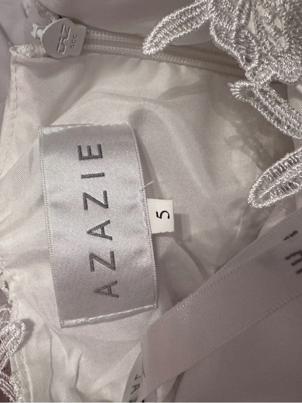 Azazie White Lace Bodice Tulle Flower Girl Dress - Picture 5 of 7